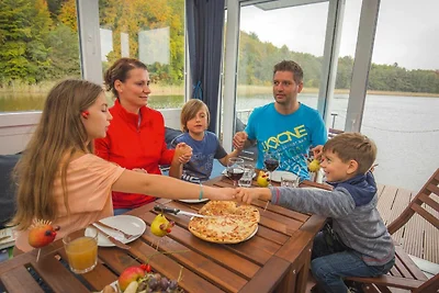 Febomobil 1180 - führerscheinfreies Hausboot