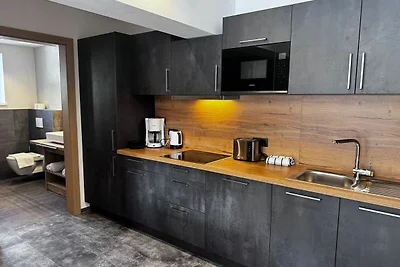 Home 6