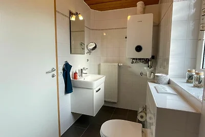 Ferienhaus, Dusche, WC, 2 Schlafräume