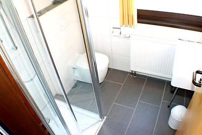 OFI-132A - Ferienhaus mit Schlafzimmer und Sc...