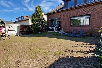 Ferienwohnung im Erdgeschoss mit Garten für 2...
