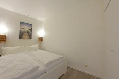 Apartment 478