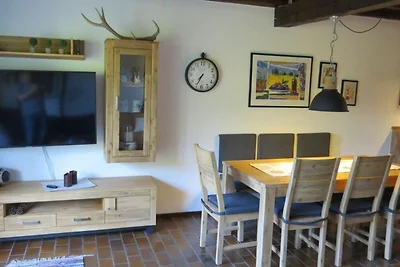 Ferienhaus neu renoviert mit 3 SZ und 3 Bäder...