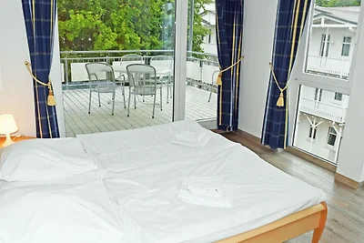 12 schöne 3-Raum-Ferienwohnung mit Balkon