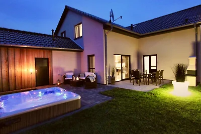 Luxus-Ferienhaus LOUNGE HOUSE