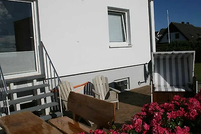 Ferienwohnung Am Wasser 4 (EG)