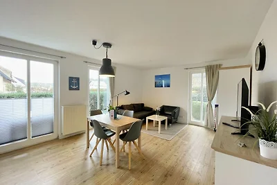 Gästehaus am Brook Whg 01 Haubentaucher mit...