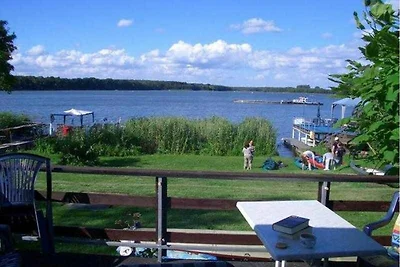 Ferienhaus direkt am Wasser