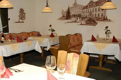 Einzelzimmer 01