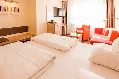 Doppelzimmer Premium Strassenseite
