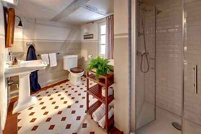 Sauna, Kamin, grosser Garten, Ruderboot, Reet...