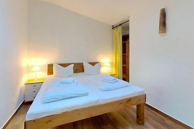 02 Ferienwohnung am Seliner See mit Terrasse