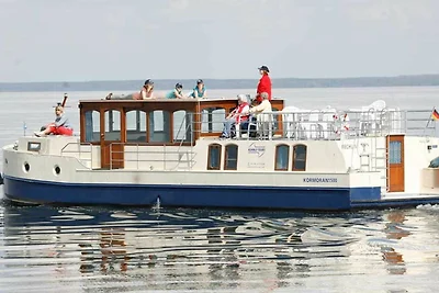 Kormoran 1500 - führerscheinfreies Hausboot
