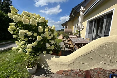 01 Ferienwohnung am Seliner See mit Terrasse...