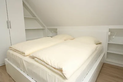 Vorderreihe, Fewo 157