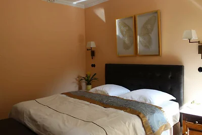 Le Deuxieme Etage