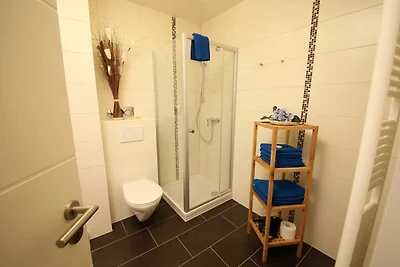 I. OG 82m², 2 Zi. mit Balkon