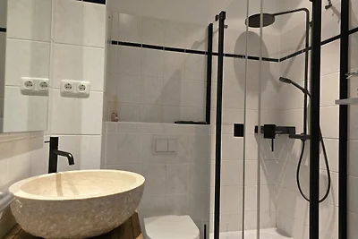 Alter Reichshof App. 303