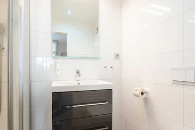 Villa Albertine, App. 13