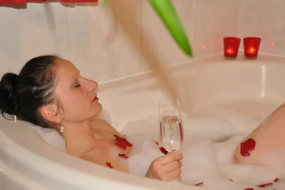 FERIENWOHNUNG Paris mit Whirpool