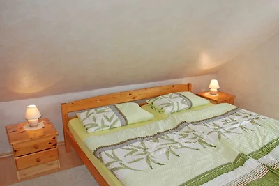Ferienwohnung mit Terrasse und Aussicht