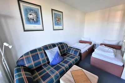 KNE-46 - Helles Appartement mit grossem Balko...