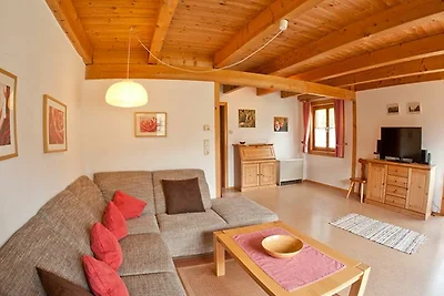 Modernes Holzhaus mit grosser Südterrasse...