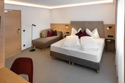 Doppelzimmer mit Balkon