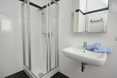 Vorderreihe, Fewo 108