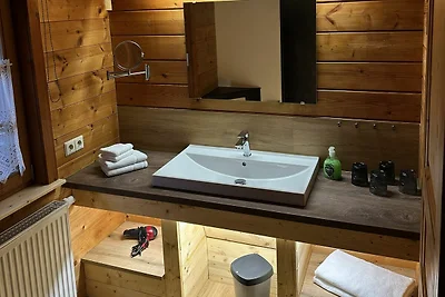 LTD-105 Holzblockhaus für 4 Personen mit...