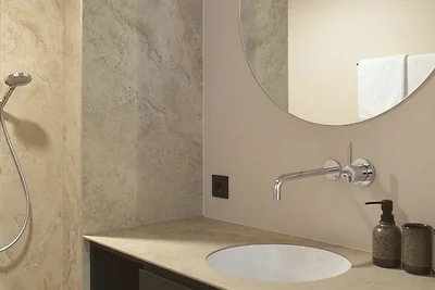 Apartment 3