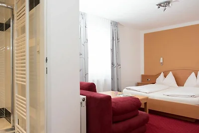 Doppelzimmer mit Zustellbett