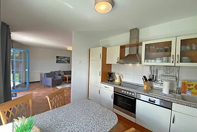 Haus 1 Fewo 02 Am Selliner See mit Terrasse