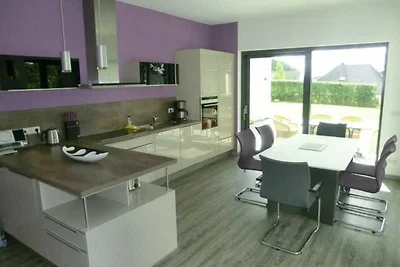 Kleeblatt Wohnung Flieder