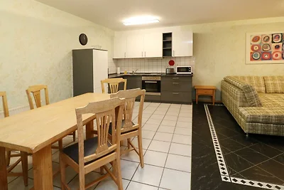 Q03 max. 5 Pers. u. 1 Baby 2 Schlafzimmer...