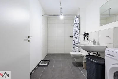 1 km zur Messe Hannover Schönes Apartment...