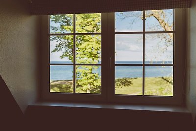 Direkter Ostseeblick mit Terrasse auf Gut Oeh...