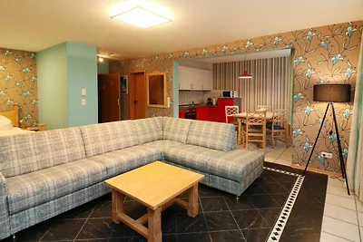 Q03 max. 5 Pers. u. 1 Baby 2 Schlafzimmer...