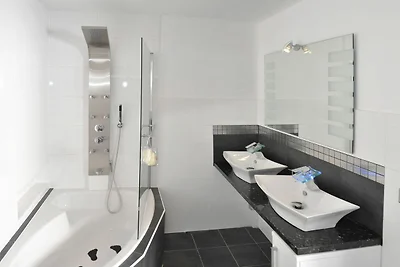 Deluxe Apartment Harmonie