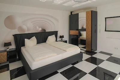 Apartment über 2 Etagen mit Terrasse - SH7...