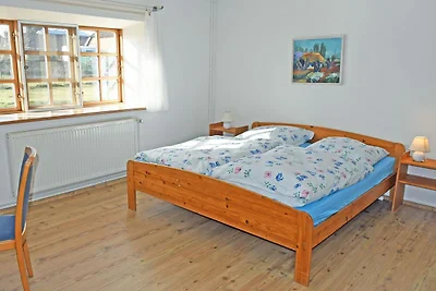 grosse Ferienwohnung mit Terrasse und Gartenb...