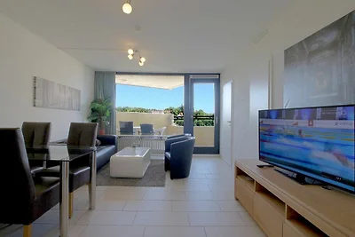 Apartment 547
