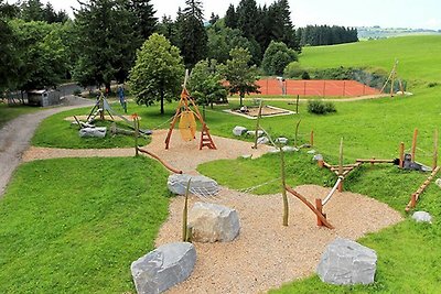 Ferienhaus mit Garten für 5 Personen mit Haus...