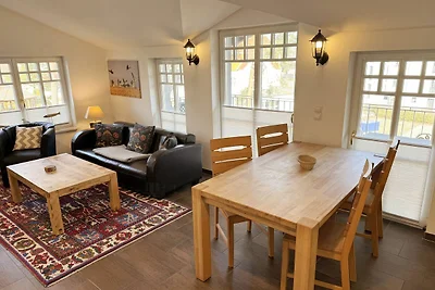 Wohnung 03 mit Kamin, Balkon & Meerblick