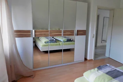 DEB 003 Ferienwohnung mit Balkon in Bürgeln