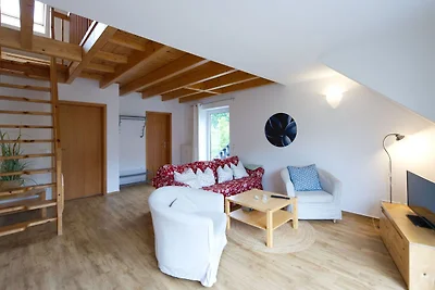 2-Raum-Ferienwohnung, 6 Personen, Balkon, OG...