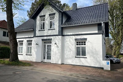 Apartment 4