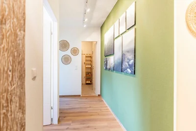 Ferienwohnung mit Bergblick, Balkon und...