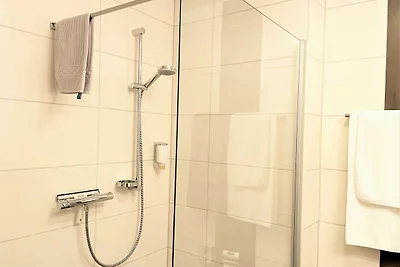Doppelzimmer (C) 115