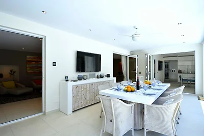 44387 Villa Alegria